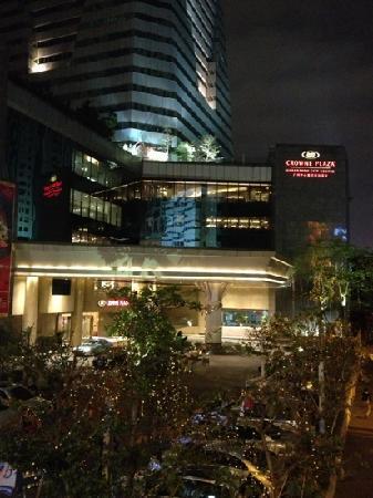 ZhongXin HuangGuanJiaRi Hotel YanHuiTing